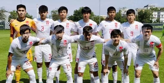 布雷默目前的合同到2027年。